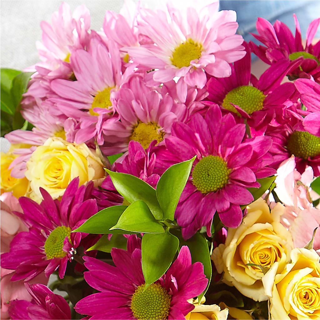 Florist Original Mixed Bouquet – FLOWERS BY DICK & SON INC, Akron OH