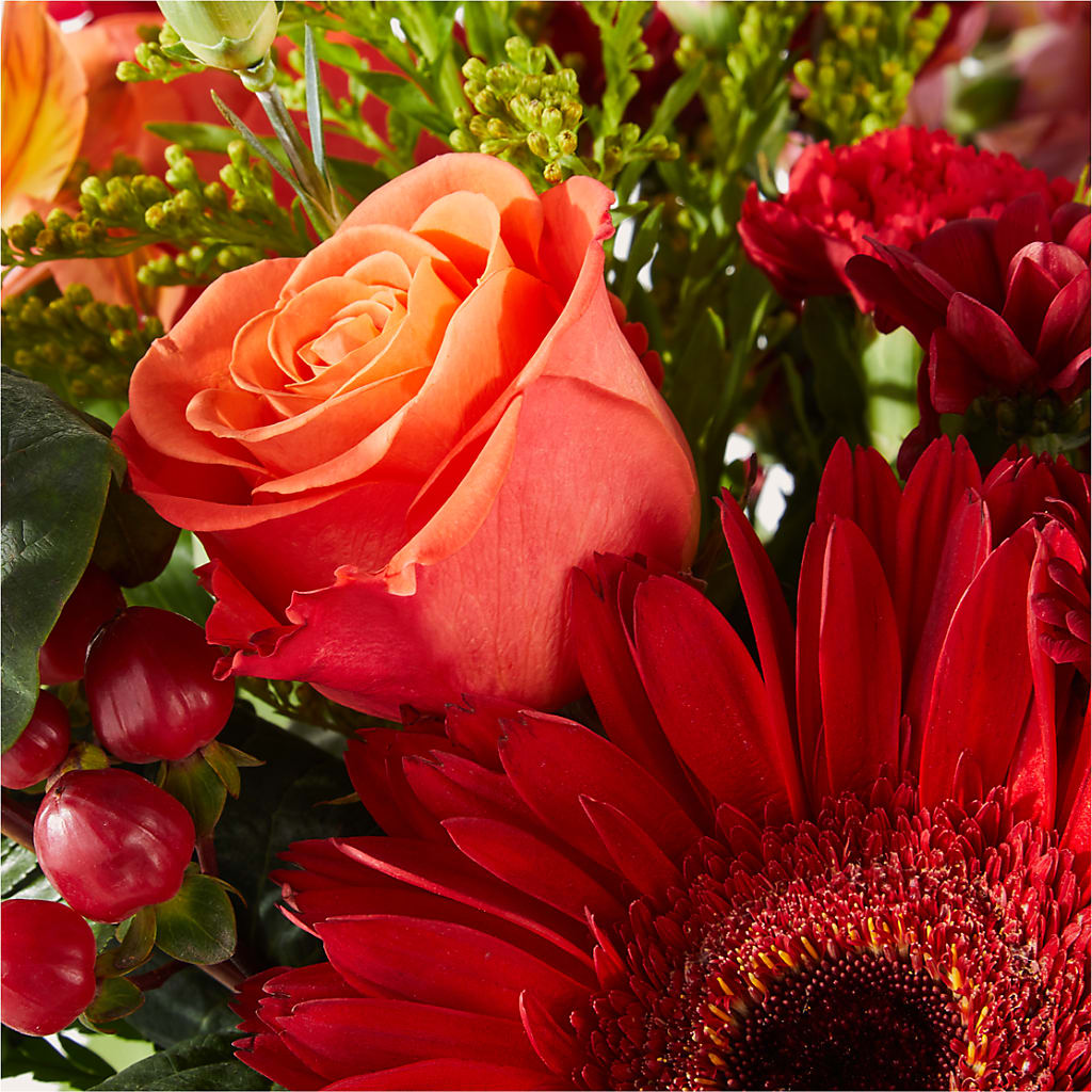 Sweater Season - A Florist Original – FLOWERS BY DICK & SON INC, Akron OH