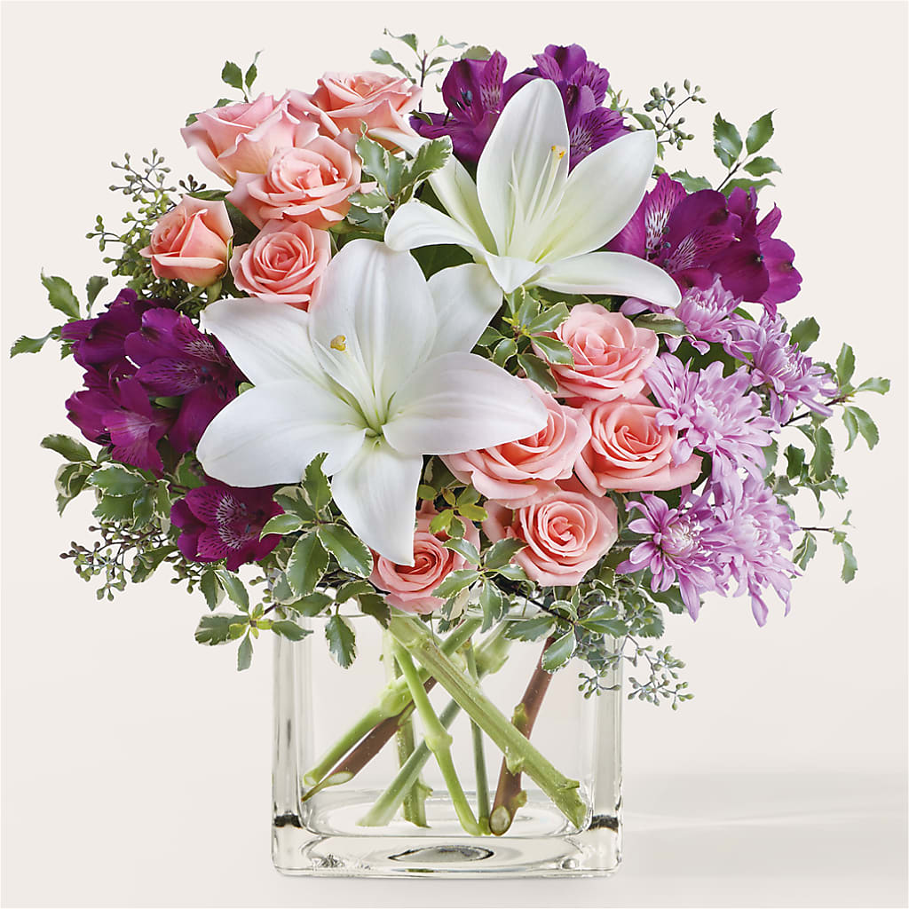 Mani Pedi Bouquet – FLOWERS BY DICK & SON INC, Akron OH