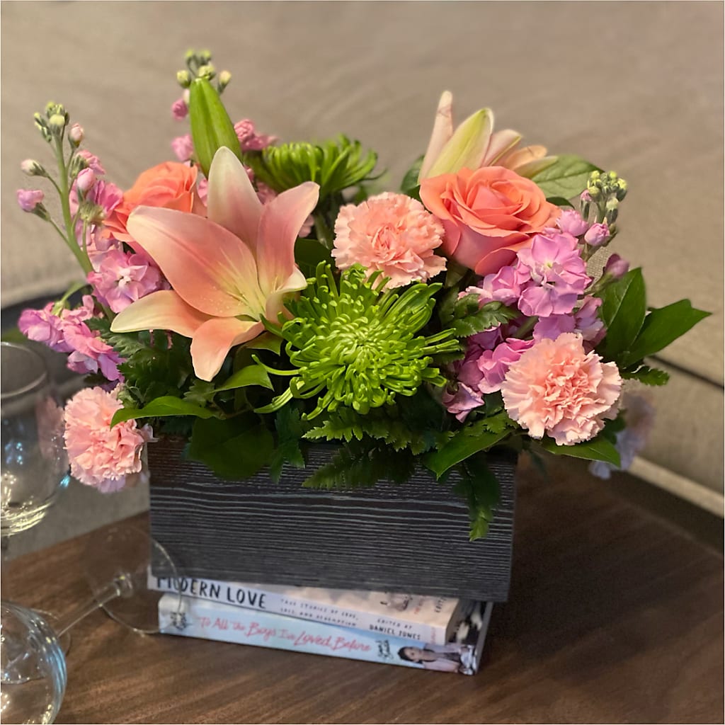 Beautiful Spirit Basket – FLOWERS BY DICK & SON INC, Akron OH