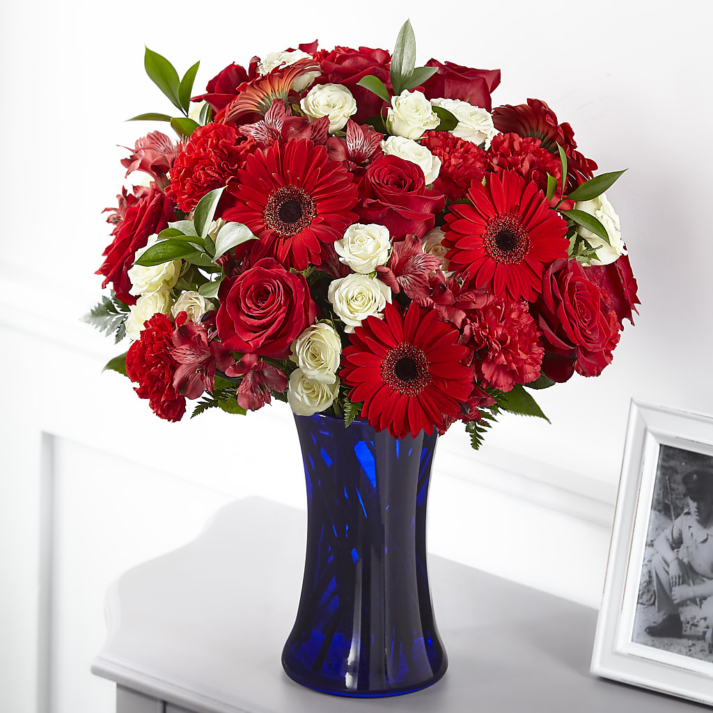 Hearts Embrace Bouquet – FLOWERS BY DICK & SON INC, Akron OH