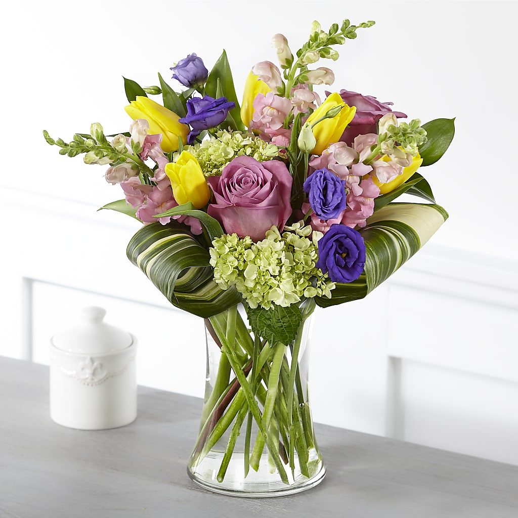 Wondrous Memories Bouquet – FLOWERS BY DICK & SON INC, Akron OH