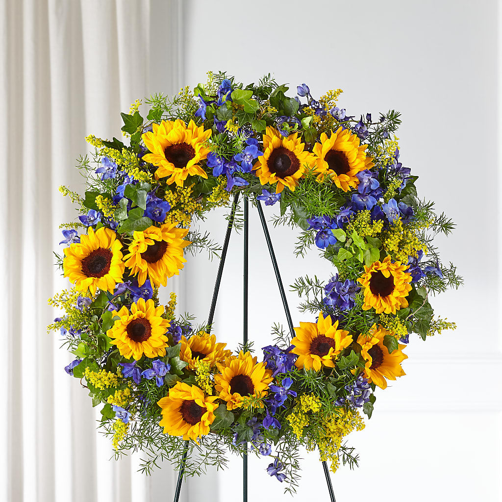 Bright Rays Wreath – FLOWERS BY DICK & SON INC, Akron OH