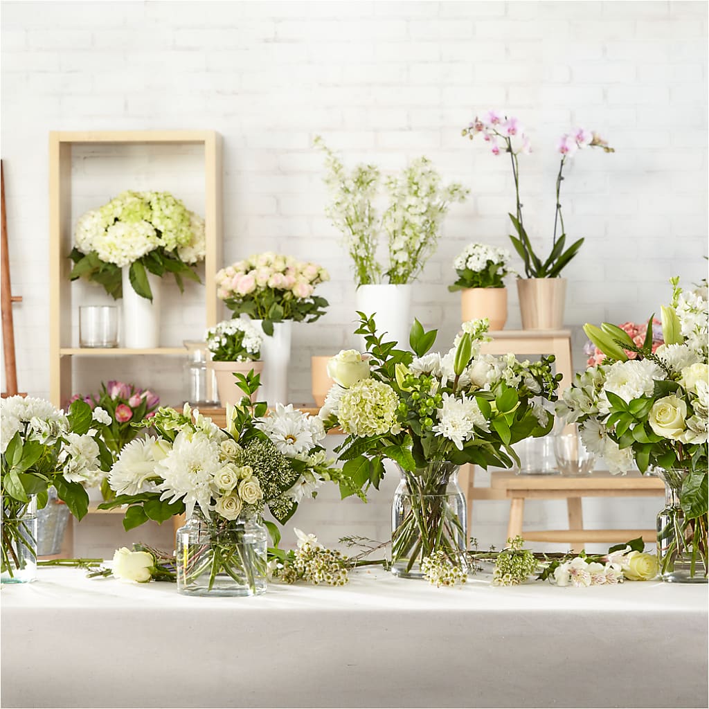 Classic Ivory – A Florist Original – FLOWERS BY DICK & SON INC, Akron OH