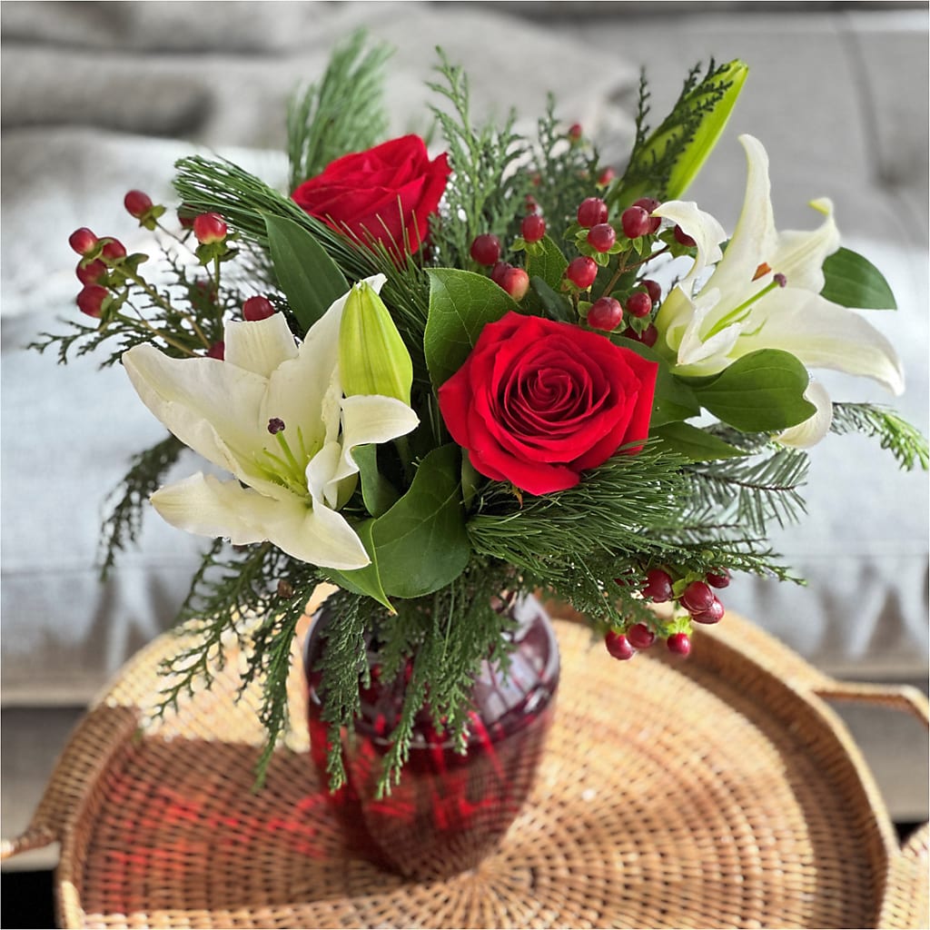 Evergreen Delight Bouquet – FLOWERS BY DICK & SON INC, Akron OH