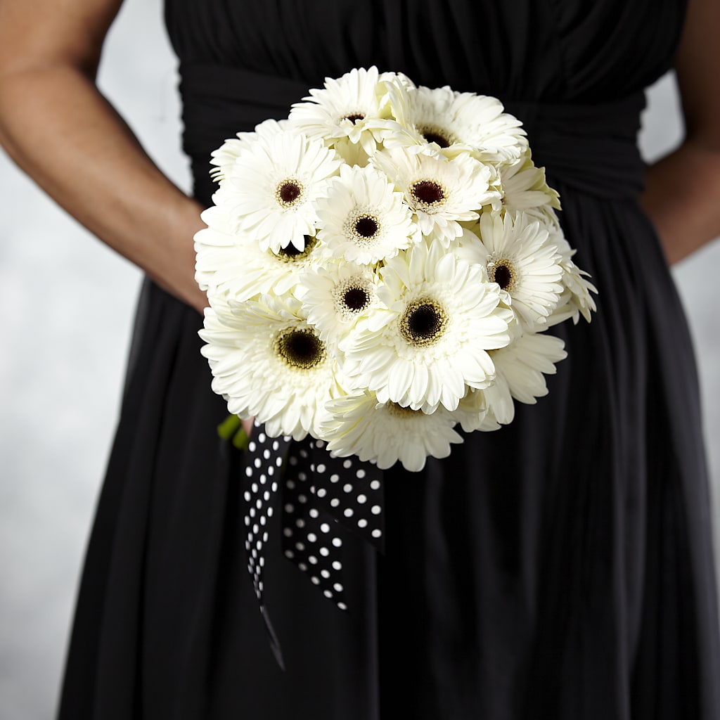 Daisy Delight Bouquet – FLOWERS BY DICK & SON INC, Akron OH