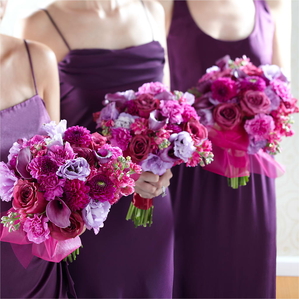 Bridesmaid's Garden Bouquet – FLOWERS BY DICK & SON INC, Akron OH