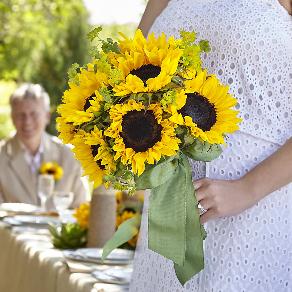 Free Spirit Bouquet – FLOWERS BY DICK & SON INC, Akron OH