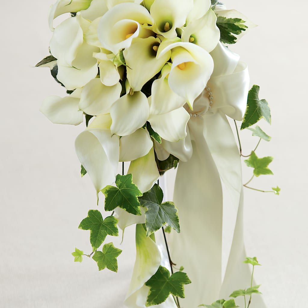 White Chapel Bouquet – FLOWERS BY DICK & SON INC, Akron OH