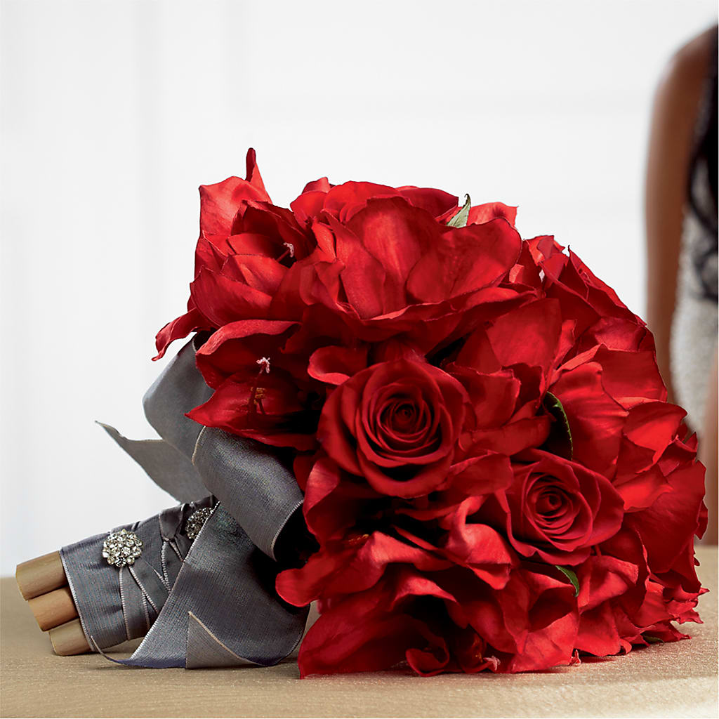 Heart's Happiness Bouquet – FLOWERS BY DICK & SON INC, Akron OH