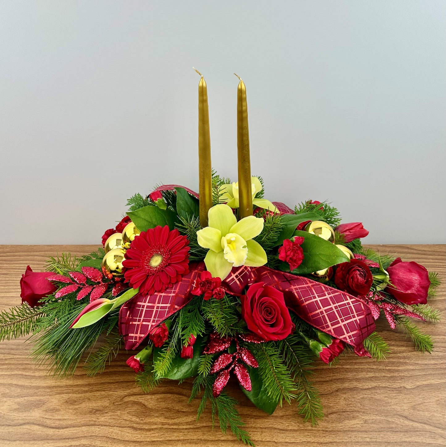 Holiday 2025 Centerpiece