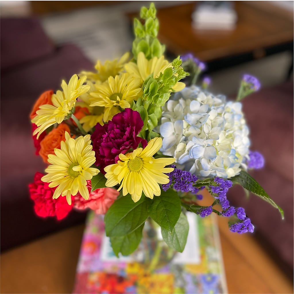 Summer Spectra - A Florist Original – FLOWERS BY DICK & SON INC, Akron OH