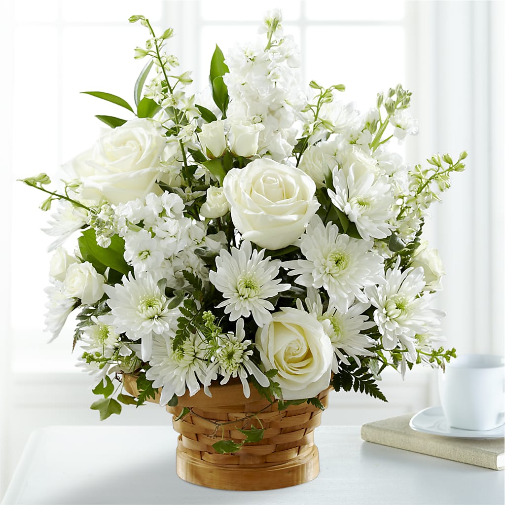 Heartfelt Condolences Arrangement – FLOWERS BY DICK & SON INC, Akron OH