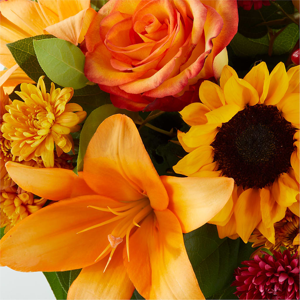 Grateful Centerpiece – FLOWERS BY DICK & SON INC, Akron OH