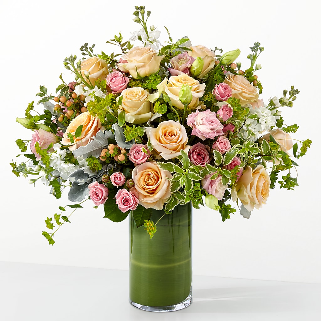 The Glamour Shot – FLOWERS BY DICK & SON INC, Akron OH