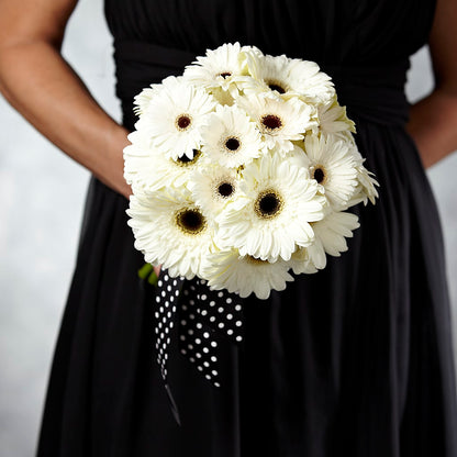 Daisy Delight Bouquet – FLOWERS BY DICK & SON INC, Akron OH